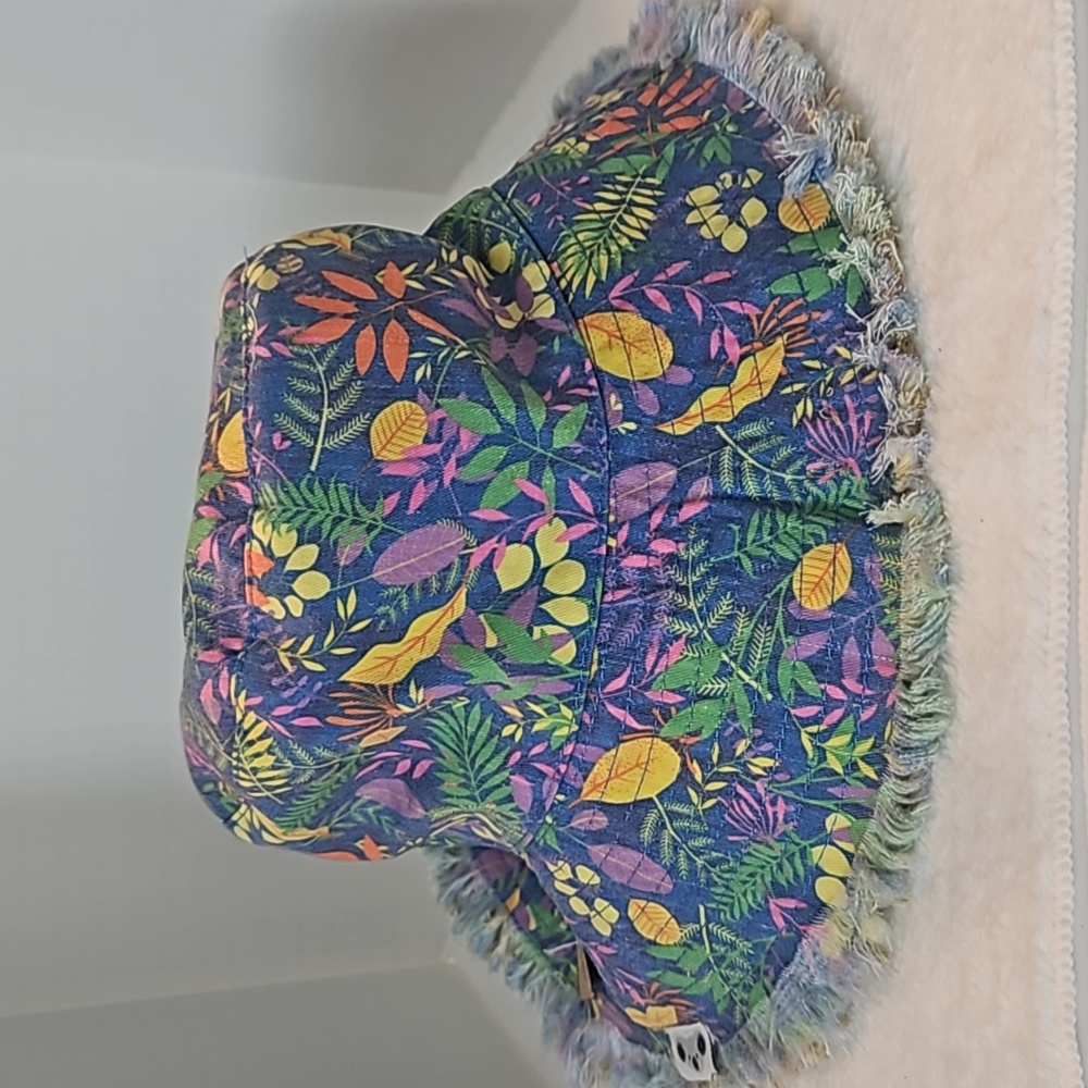 Little Brownie |NWT Reversible Denim Tropical Cookies Climb W/Courage Bucket Hat